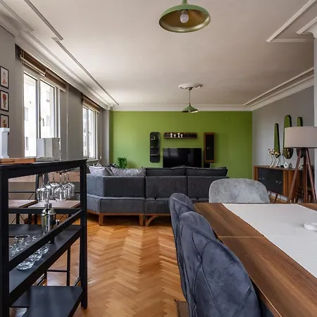 Cool 3 Bedroom In Nisantasi Apartamento *